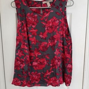 Floral sleeveless top